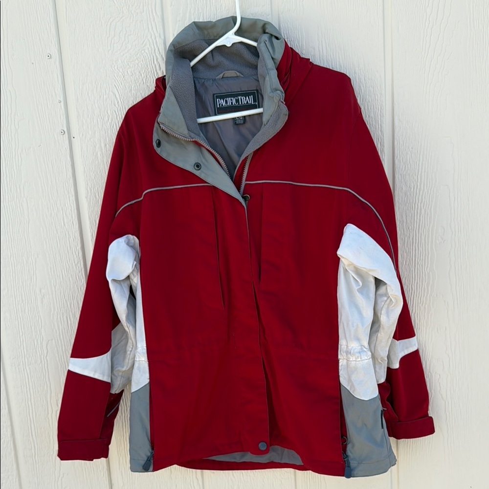Pacific Trail Outdoor Wear Jacket Women’s Size L Full Zip Hood Extra Pockets Red